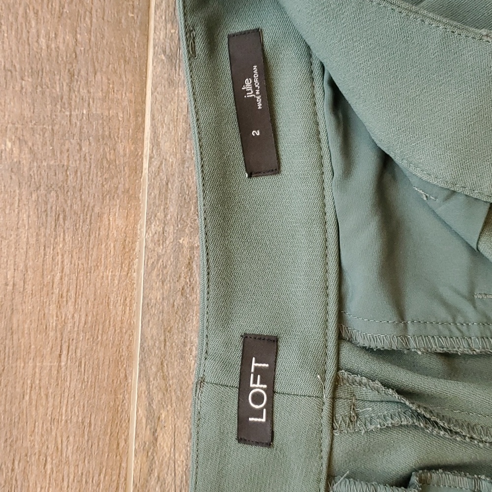 Loft green slacks - Picture 4 of 4